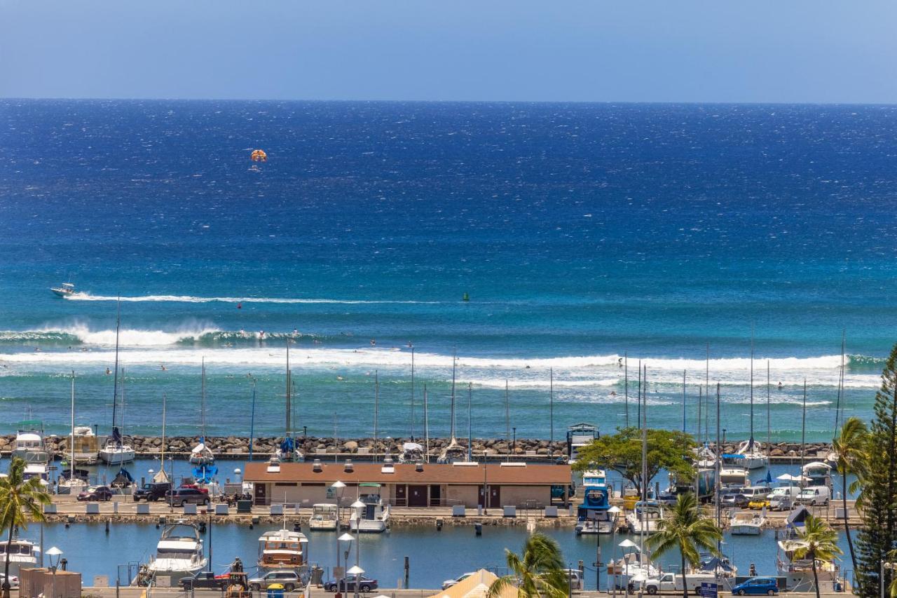 Modern Waikiki Condo Perfect For Beach Getaway! Гонолулу Экстерьер фото