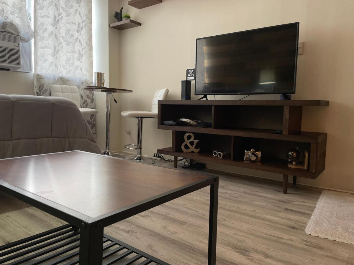 Modern Waikiki Condo Perfect For Beach Getaway! Гонолулу Экстерьер фото
